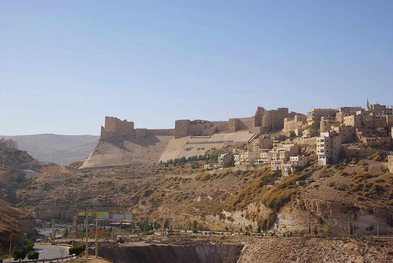 مشهد عام للكرك؛ ليس صورة للكنيسة المستهدفة